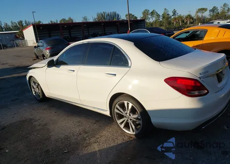 2018 Mercedes-Benz C 300 from USA, damaged, VIN WDDWF4JB1JR420840